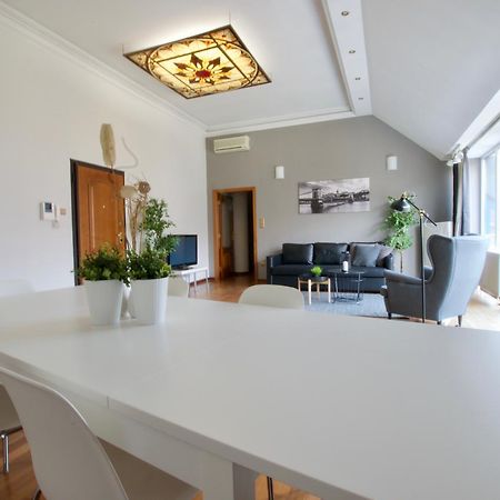 Standerd Apartment By Hi5 - Lovag Family Suites 부다페스트 외부 사진