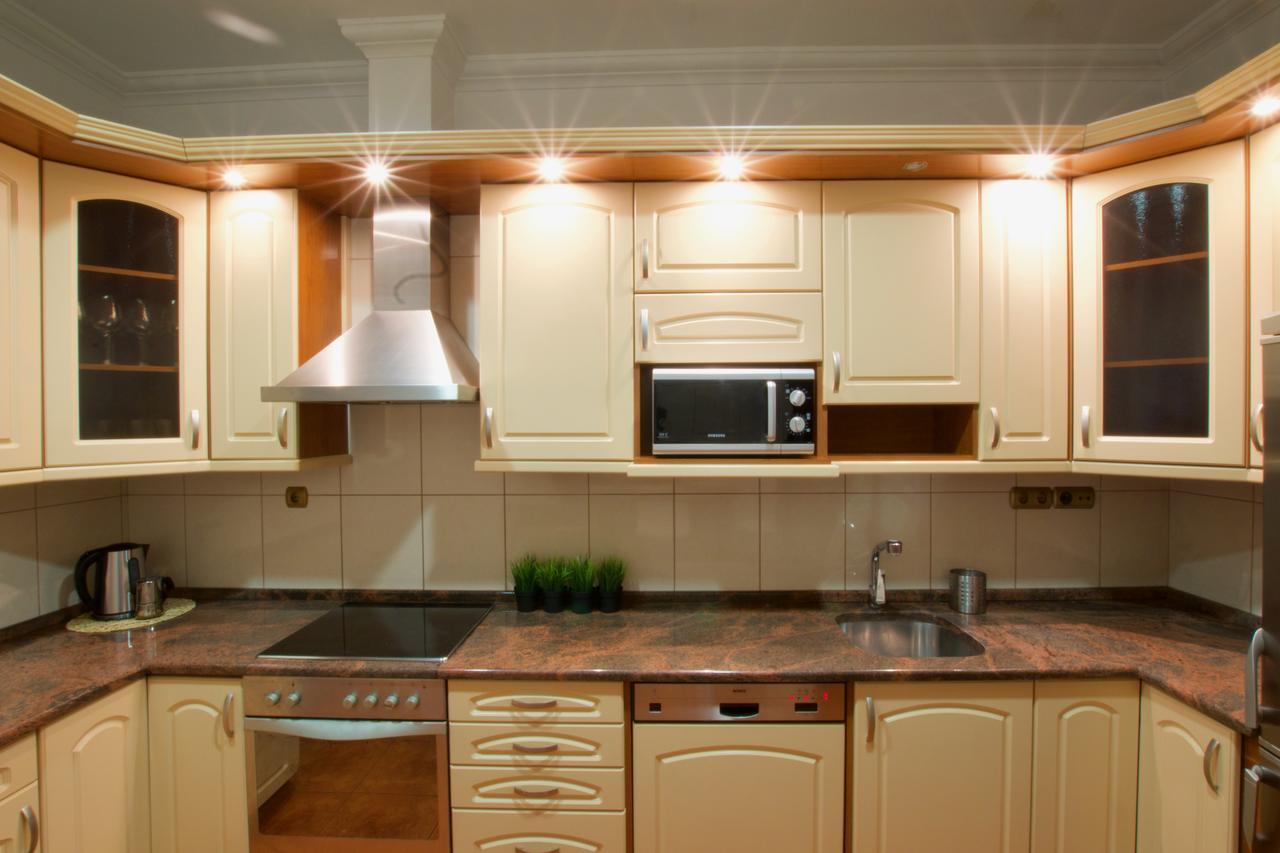 Standerd Apartment By Hi5 - Lovag Family Suites 부다페스트 외부 사진